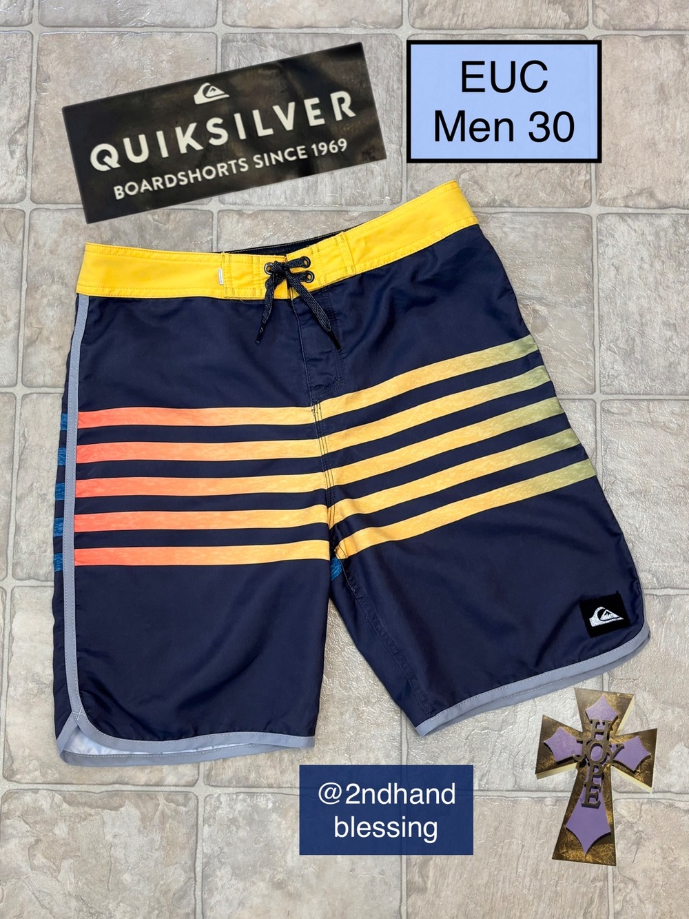 Quiksilver Men’s Navy Boardshorts, Sz 30, Yellow Waistband and Sunset Stripes
